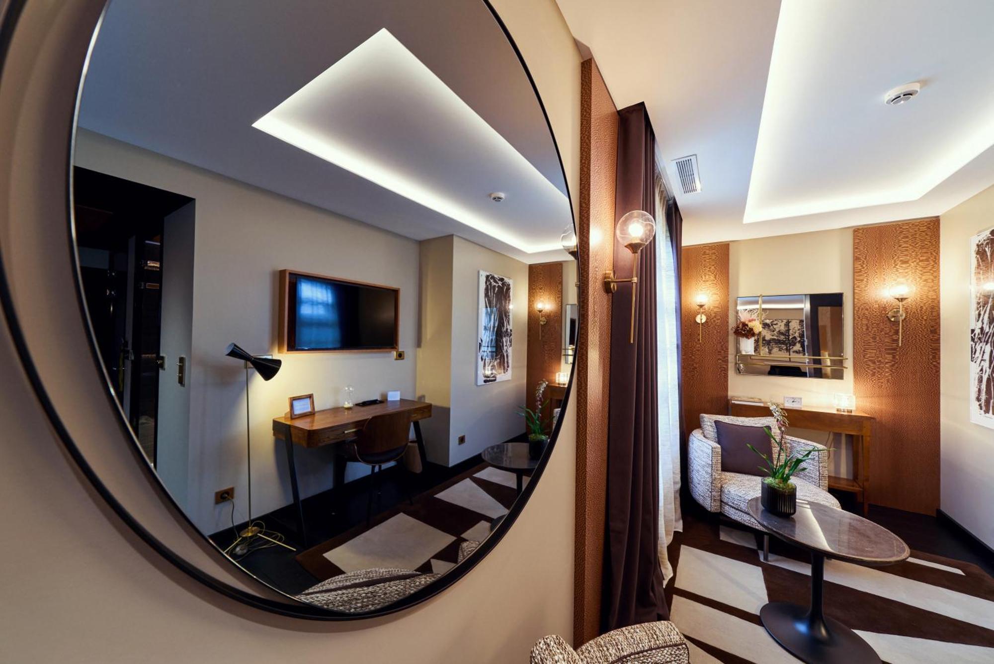 La Pyramide - Maison Henriroux 4* Vienne (Isere)